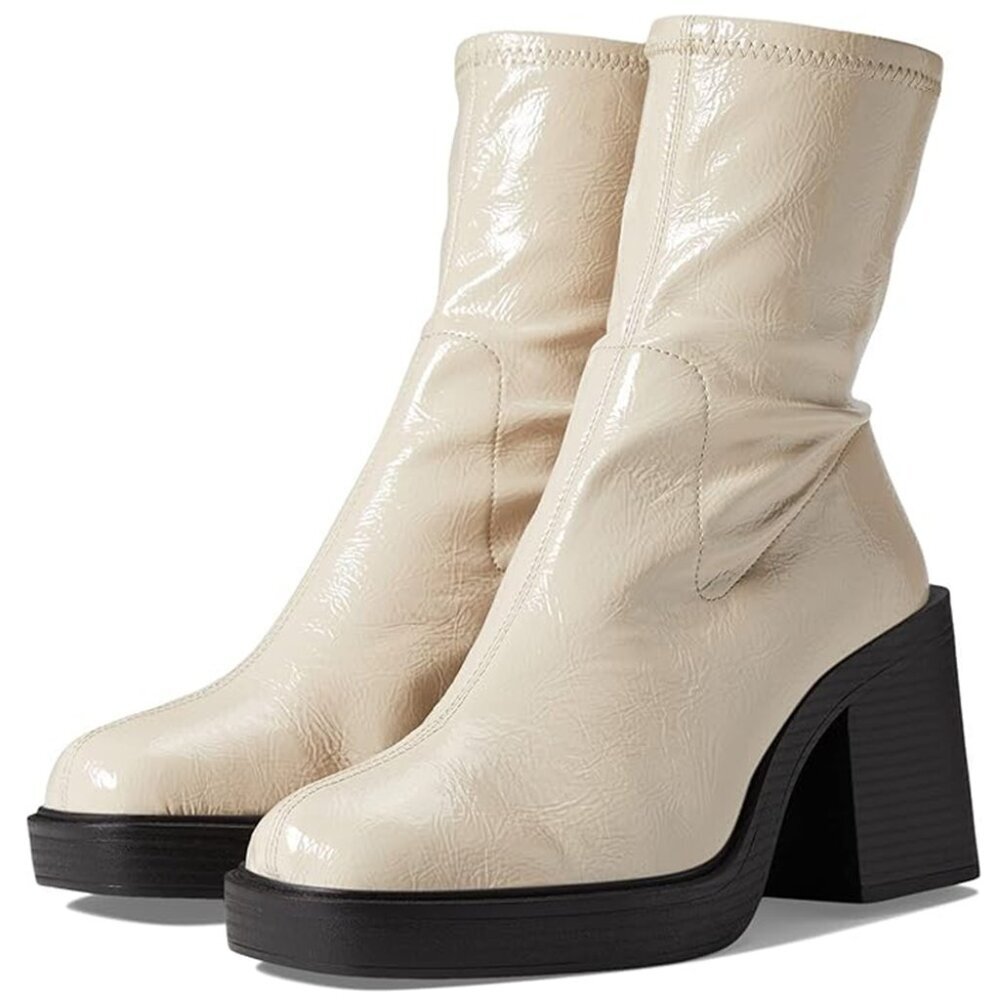 NIB KENNETH COLE NEW YORK Amber Heeled Booties in Ecru Womens Size 9